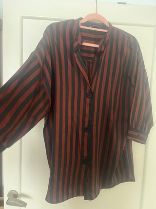 Blusa Zara Rayas Burdeos y Negro