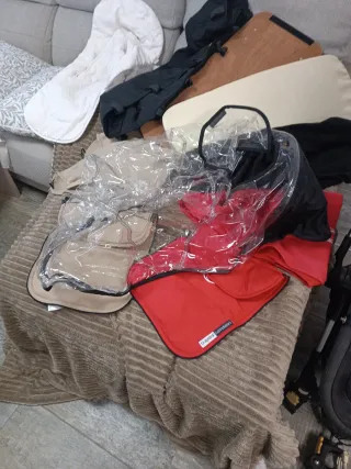 Carro Bugaboo 3 con accesorios