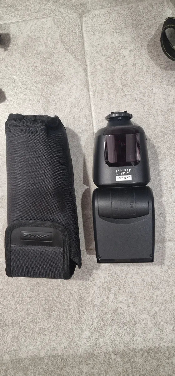 Cámara Nikon D5200 + Accesorios