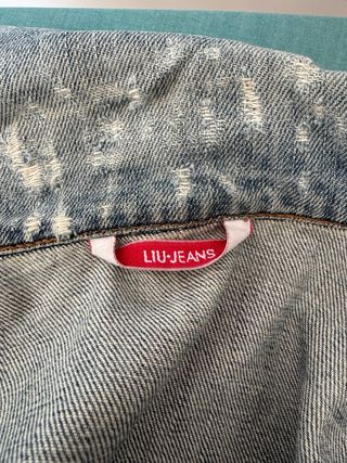 Cazadora tejana Liu Jo con pedrería