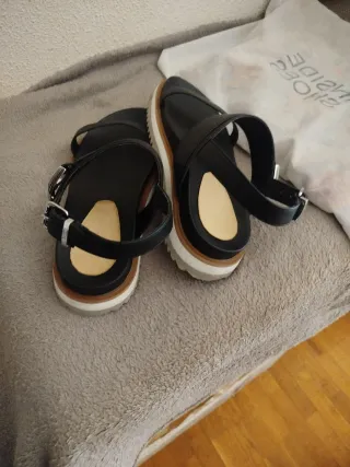 Sandalias Mustang Negras