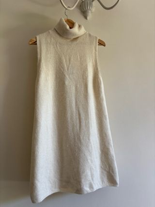 Vestido lana Zara cuello alto sin mangas