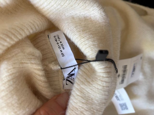 Vestido lana Zara cuello alto sin mangas