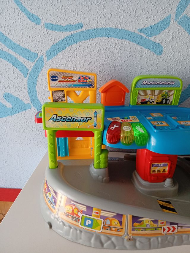 Circuito de Coches VTech Super Garaje