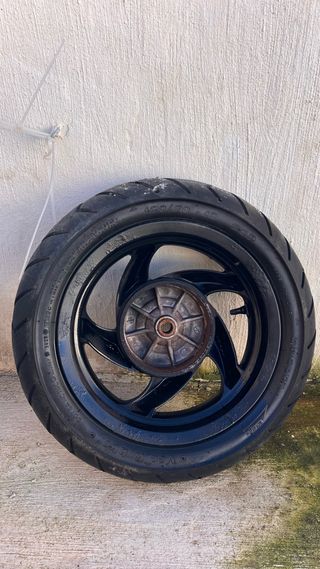 Llantas moto Derbi/Piaggio 120/70-12 delant y tras