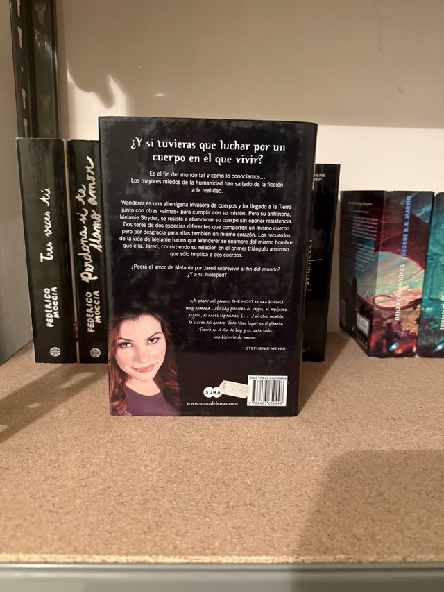 La huésped (The host)