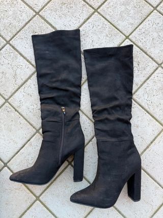 Stivali neri tacco largo