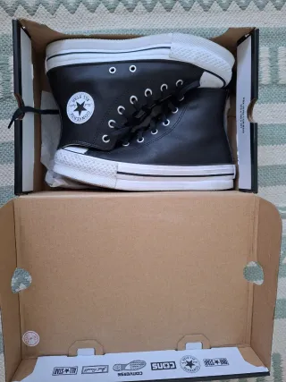 Converse piel niña talla 35,5