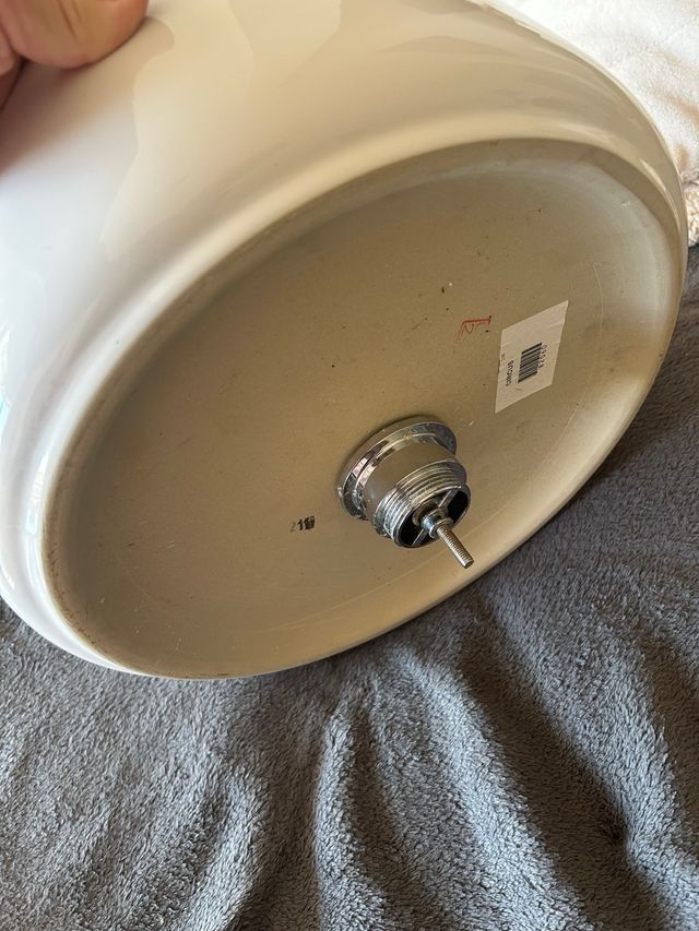 Lavabo redondo de porcelana