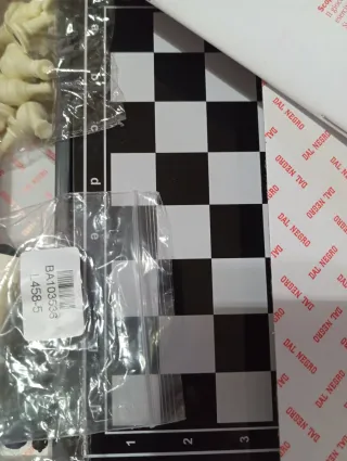 Scacchi e Dama magnetici da viaggio