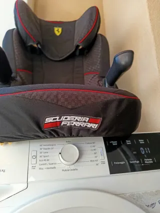 Silla coche niño Ferrari