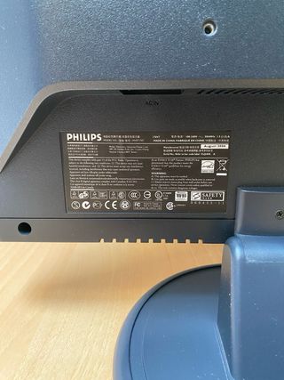 Monitor Philips LCD 17 Pulgadas Modelo 170V7