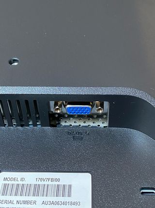 Monitor Philips LCD 17 Pulgadas Modelo 170V7