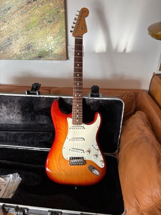 CAMBIO- Fender American Standard Stratocaster