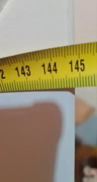 Cabezal y 2 mesitas de noche,en perfecto estado