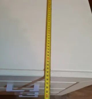 Cabezal y 2 mesitas de noche,en perfecto estado