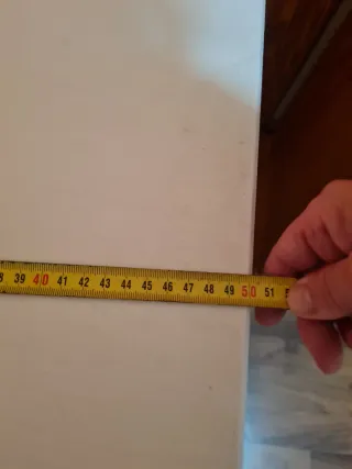 Cabezal y 2 mesitas de noche,en perfecto estado