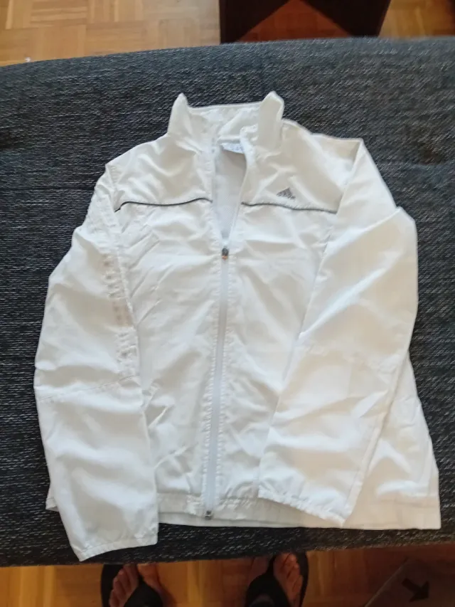 Chaqueta deportiva Adidas blanca