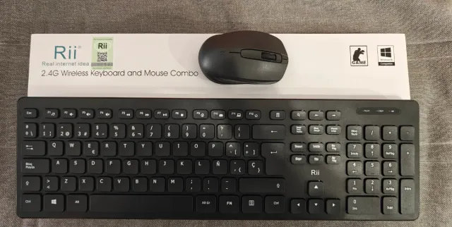 Combo Teclado y Ratón Inalámbrico 2.4Ghz Rii RK200