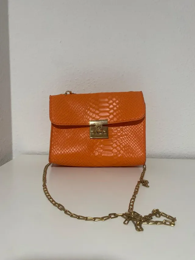 Bolso naranja