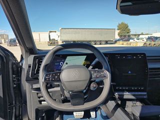 RENAULT RAFALE E-TECH esprit Alpine 4x4 300cv