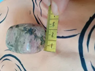 Rodonita cabujón pulido