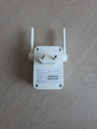 Repetidor WiFi con antenas