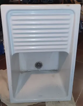 Pila lavadero fregadero blanco