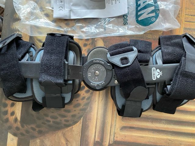 Rodillera Orliman Universal Ajustable