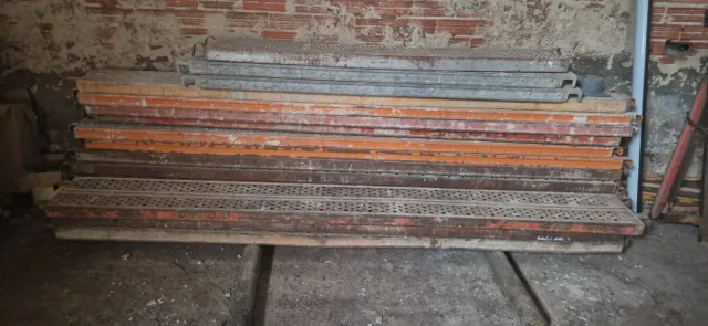 Andamio tradicional amarillo