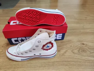 Zapatillas Converse Hello Kitty Chuck Taylor