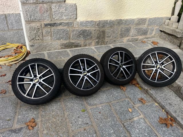 4 Llantas 17” con neumáticos de invierno michelin