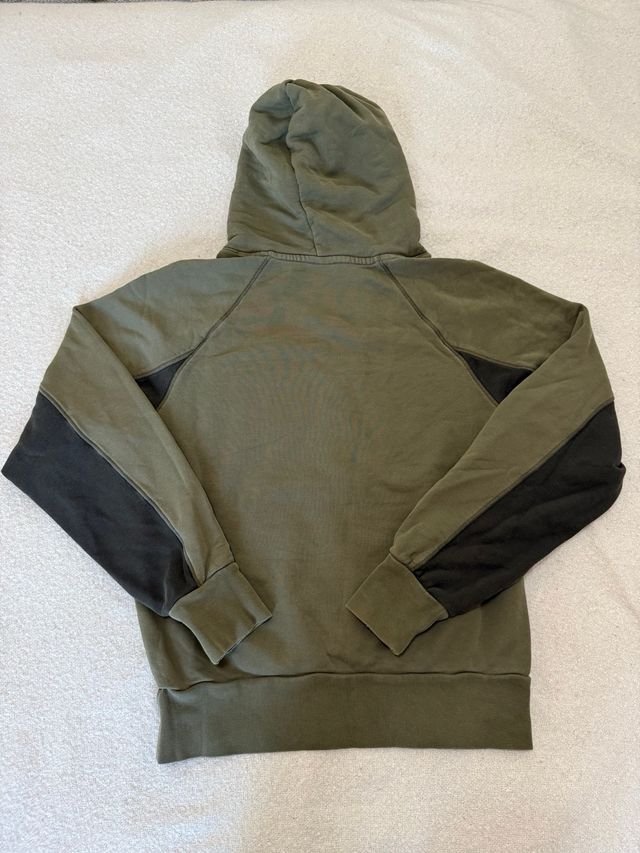 Sudadera Nike Air verde caqui unisex, talla S.