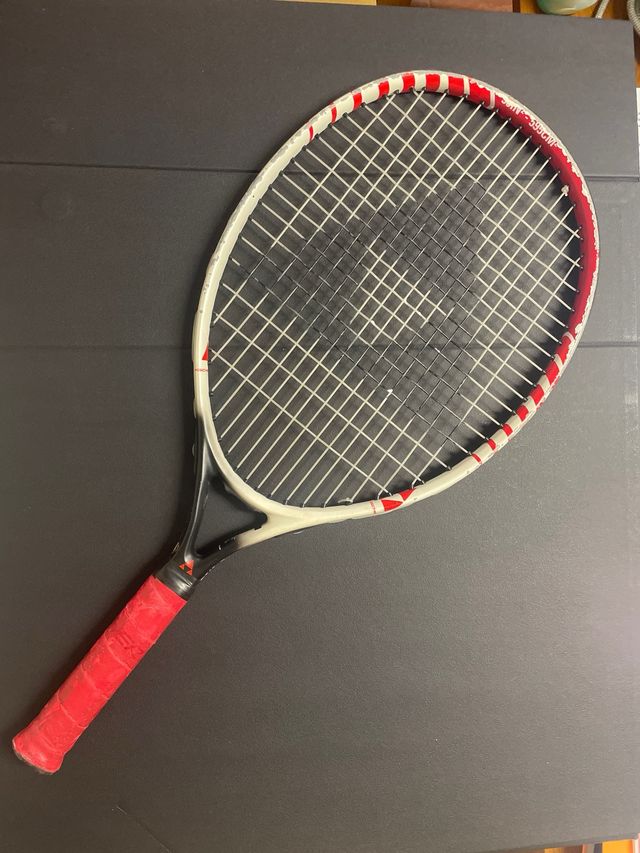 Raqueta Tenis Junior con funda.