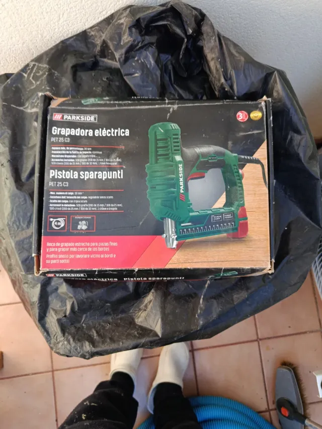 Grapadora Eléctrica Parkside PET 25 C3