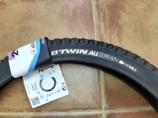 Cubierta Btwin Allterrain 20x1,95