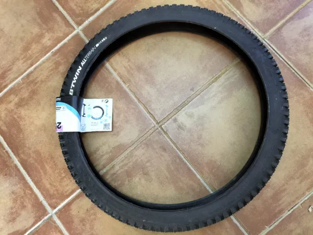 Cubierta Btwin Allterrain 20x1,95