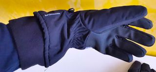 Guanti Quechua invernali sportivi