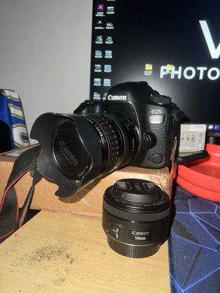 Canon 6D Mark II DSLR Câmera