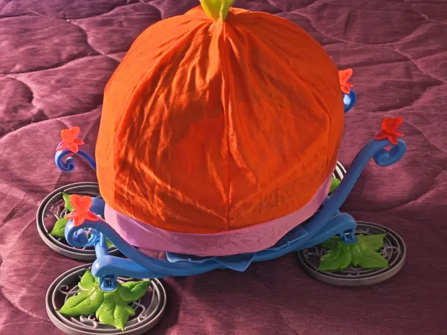 Carroza de Cenicienta con caballo