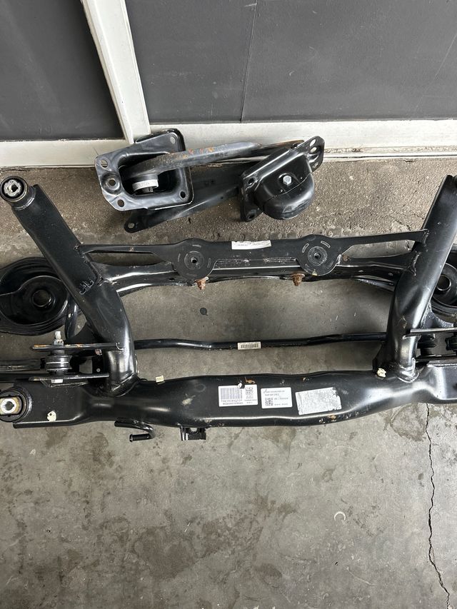 puente trasero golf R r300    completo buen estado