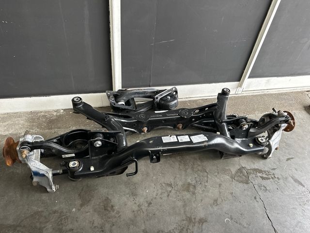 puente trasero golf R r300    completo buen estado