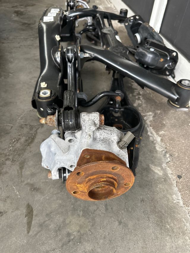 puente trasero golf R r300    completo buen estado