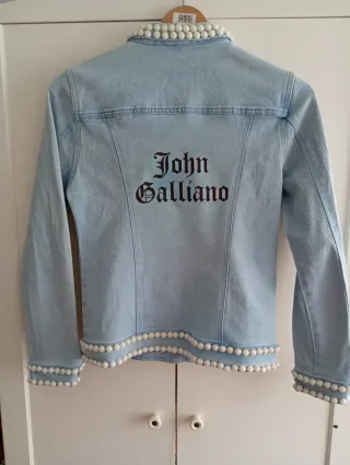 Cazadora vintage John Galliano perlas