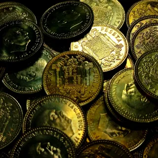 C001. De cartuchos. España. 53 monedas de 1 peseta