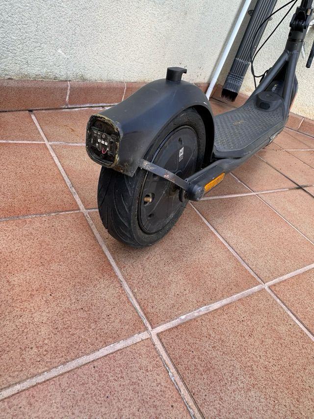 Patinete Eléctrico Negro