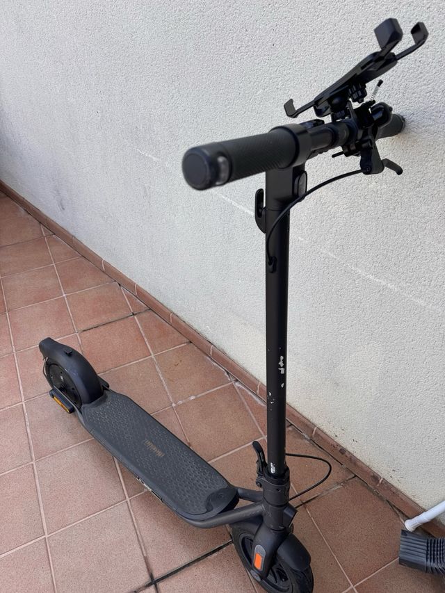 Patinete Eléctrico Negro