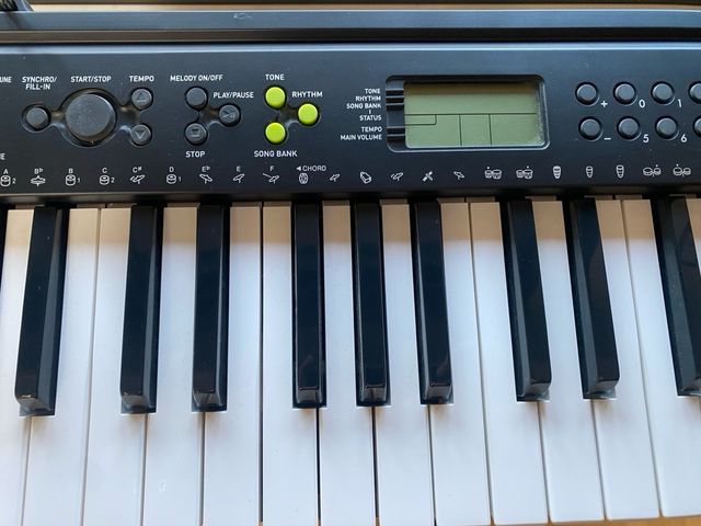 Piano Casio CTK-240 sin usar