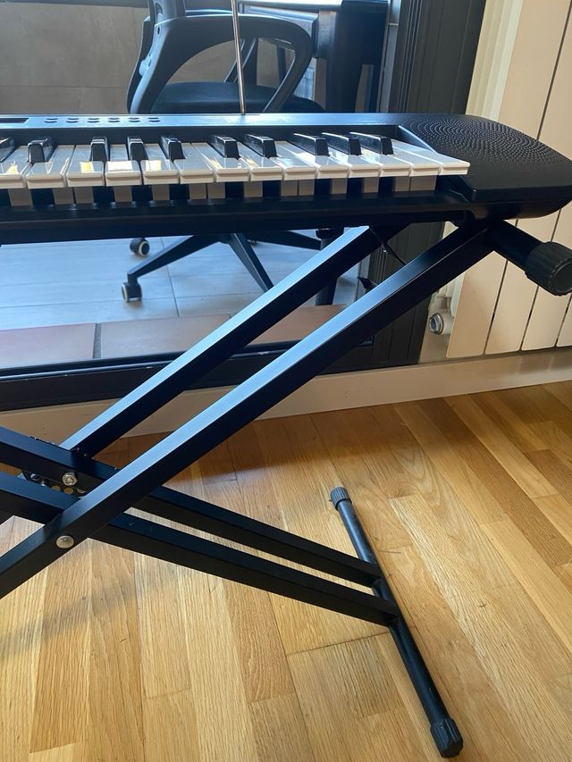 Piano Casio CTK-240 sin usar