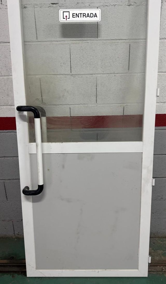 2 Puertas Aluminio Lacado